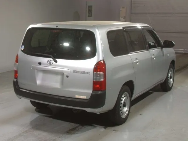 TOYOTA PROBOX 2022