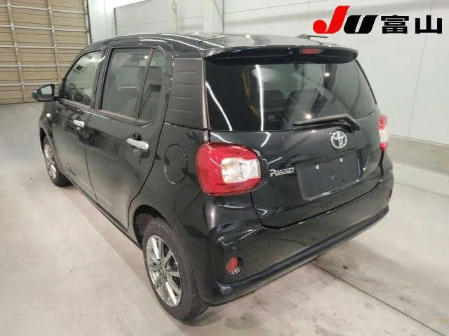 TOYOTA PASSO 2022