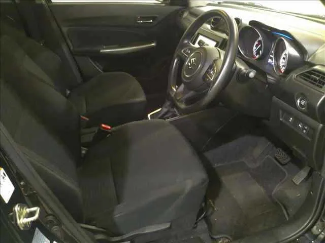 SUZUKI SWIFT 2021