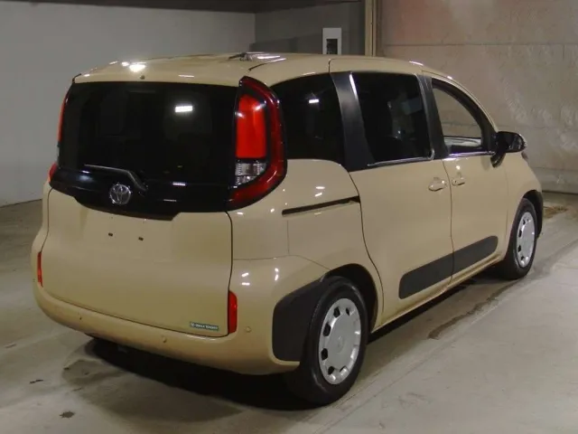 TOYOTA SIENTA 2023