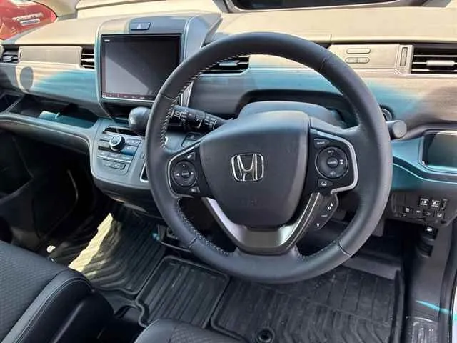 HONDA FREED 2023