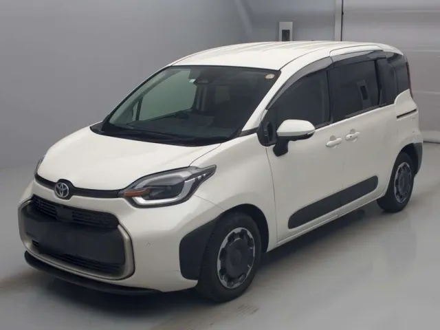 TOYOTA SIENTA 2023