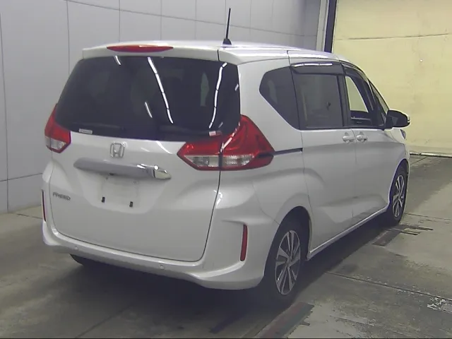 HONDA FREED 2023