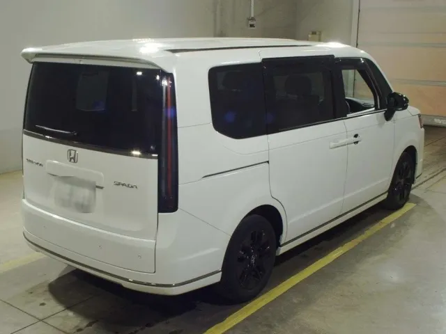 HONDA STEP WAGON 2023