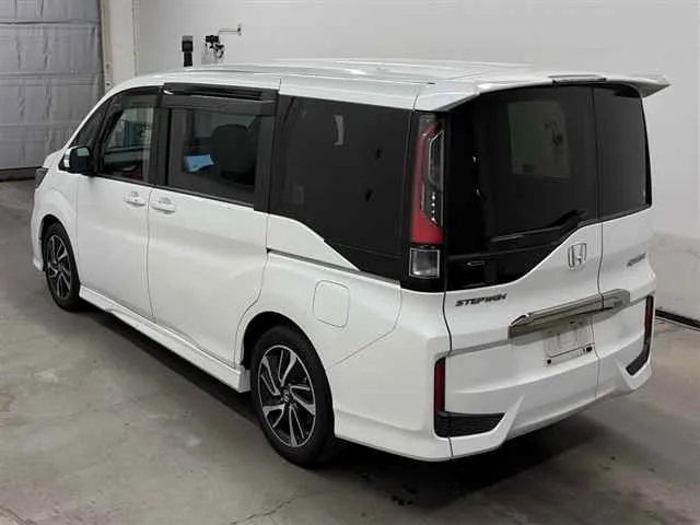 HONDA STEP WAGON 2021