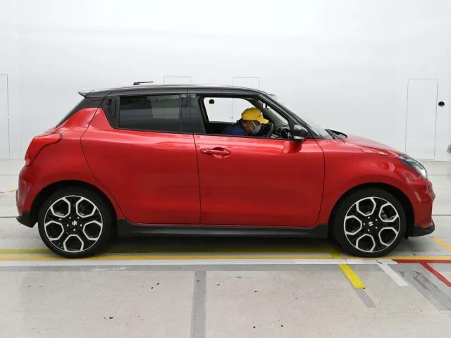 SUZUKI SWIFT 2022