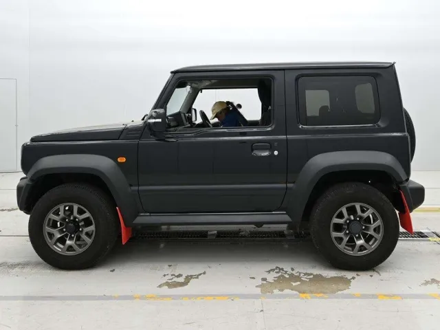 SUZUKI JIMNY SIERRA 2023