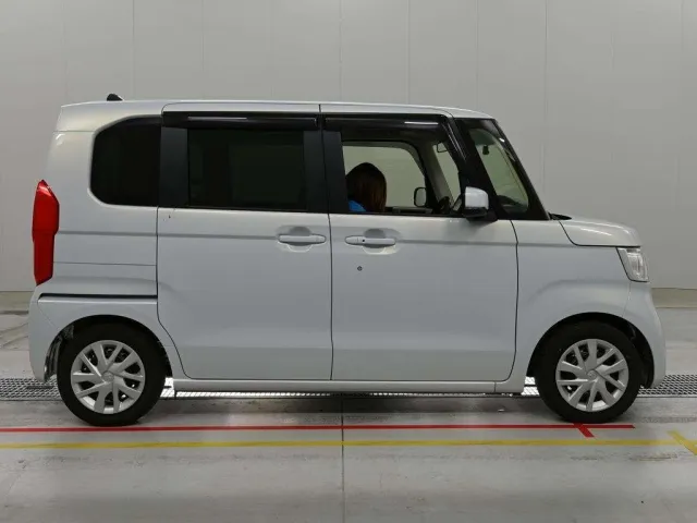 HONDA N BOX 2023