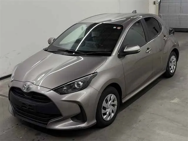 TOYOTA YARIS 2023
