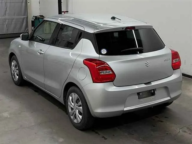 SUZUKI SWIFT 2022
