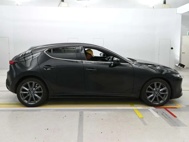 MAZDA MAZDA3 2023