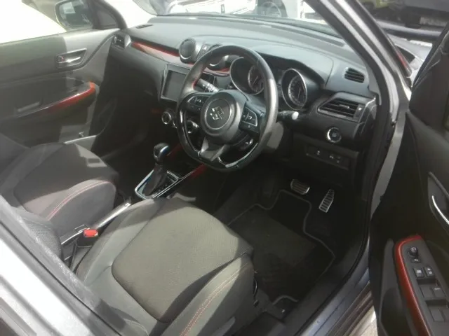 SUZUKI SWIFT 2023