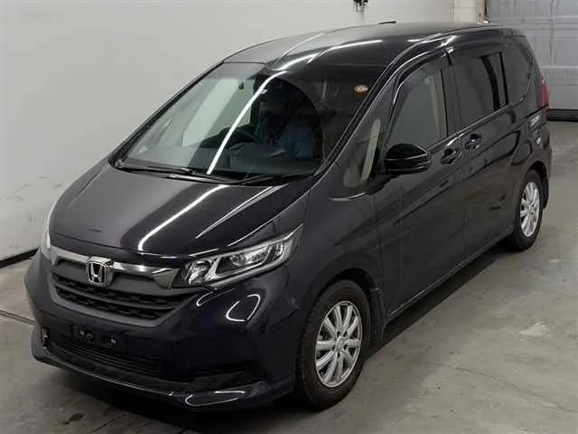 HONDA FREED 2023