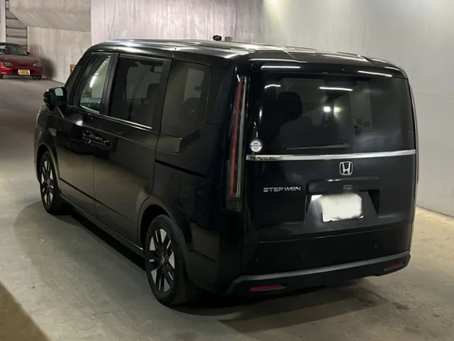 HONDA STEP WAGON 2023