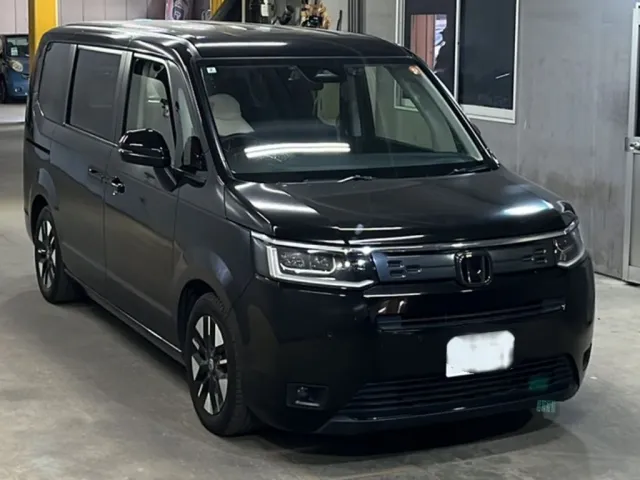 HONDA STEP WAGON 2023