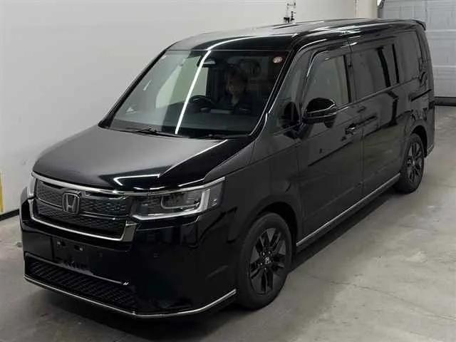 HONDA STEP WAGON 2023