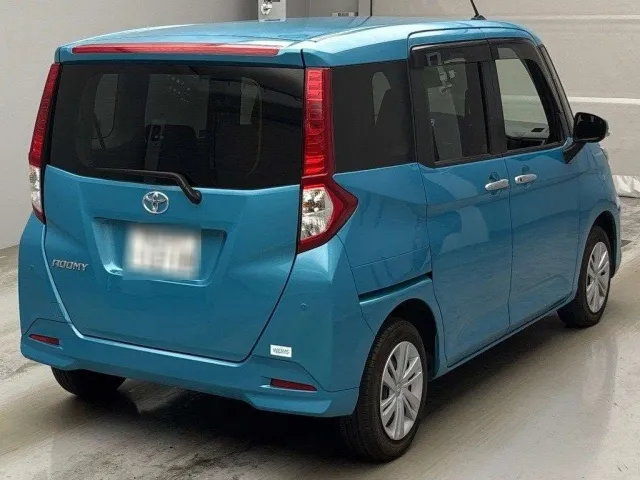 TOYOTA ROOMY 2023