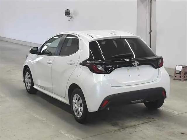 TOYOTA YARIS 2023