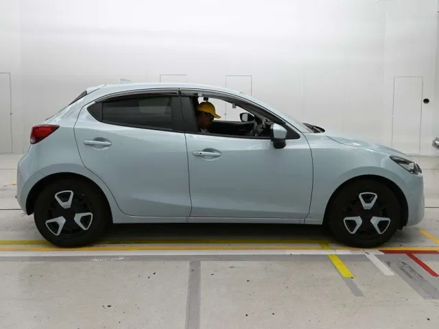 MAZDA MAZDA2 2023