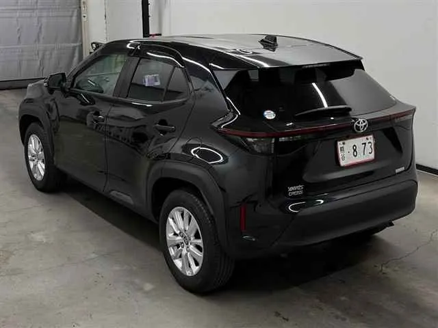 TOYOTA YARIS CROSS 2023