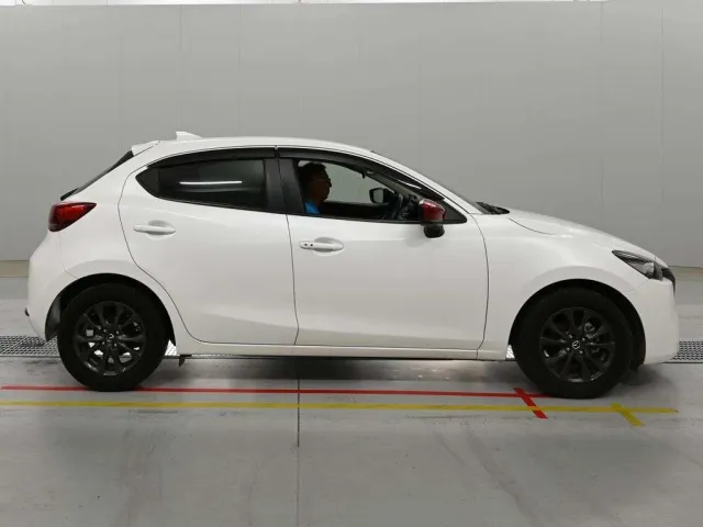 MAZDA MAZDA2 2023