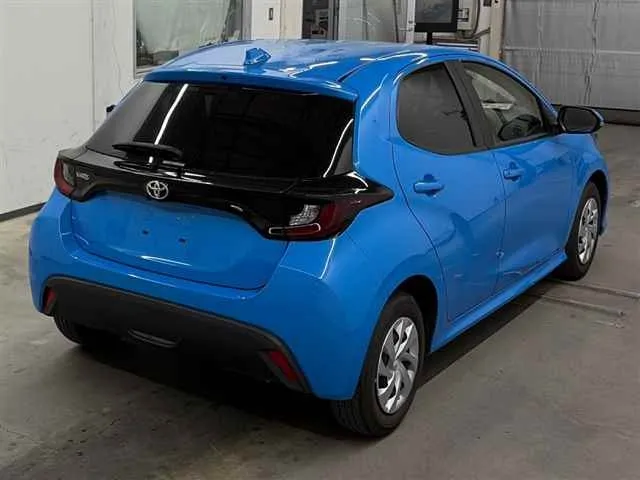 TOYOTA YARIS 2023