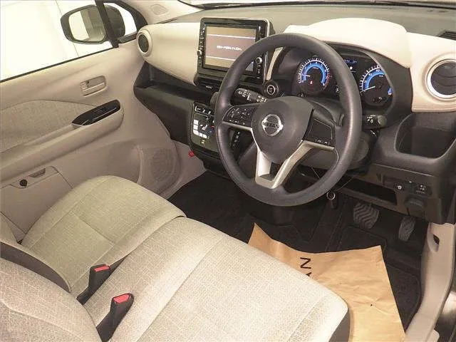 NISSAN DAYZ 2022