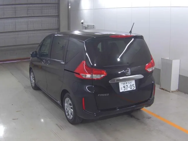 HONDA FREED 2022