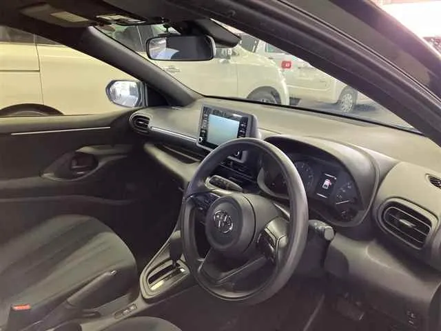 TOYOTA YARIS 2023
