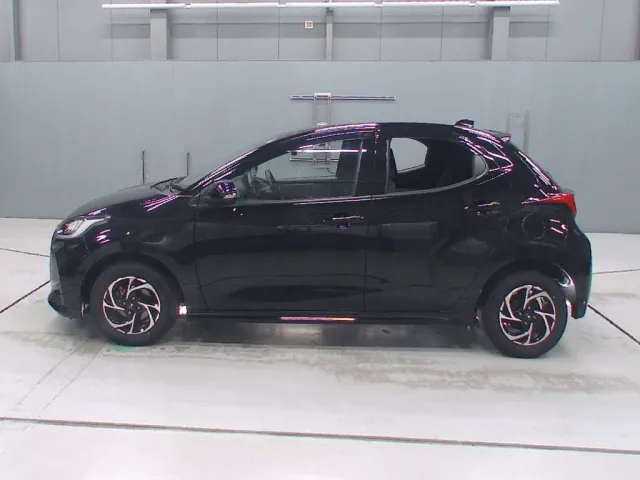 TOYOTA YARIS 2023
