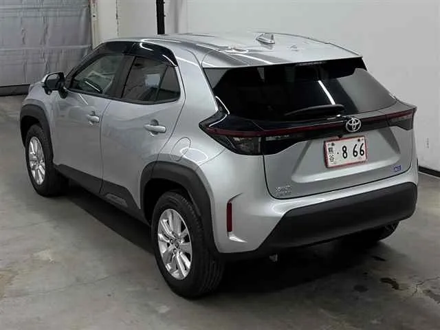TOYOTA YARIS CROSS 2023