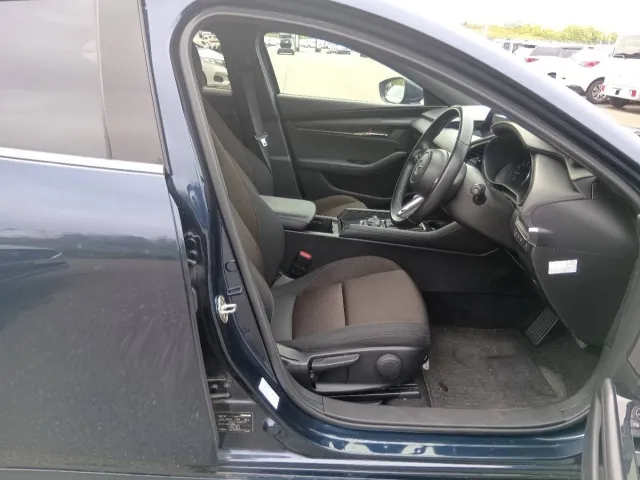 MAZDA MAZDA3 2023