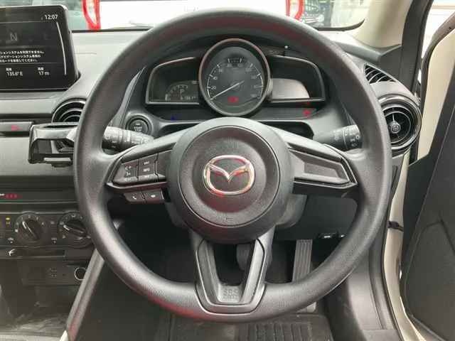 MAZDA MAZDA2 2023