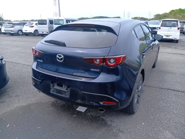 MAZDA MAZDA3 2023