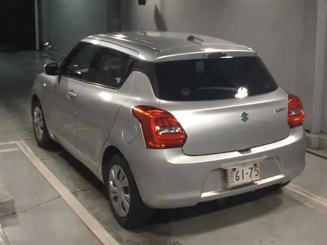 SUZUKI SWIFT 2023