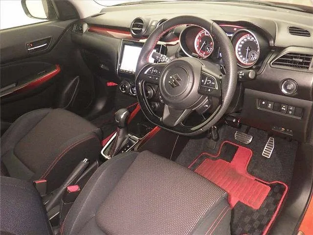 SUZUKI SWIFT 2021