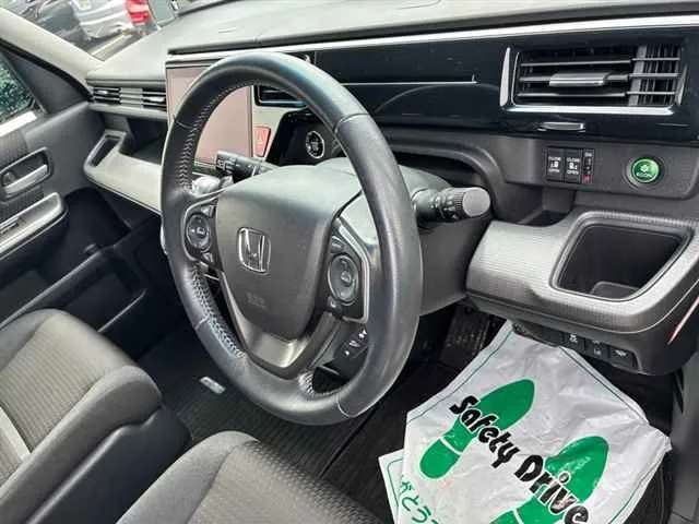 HONDA STEP WAGON 2021