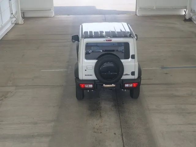 SUZUKI JIMNY SIERRA 2023