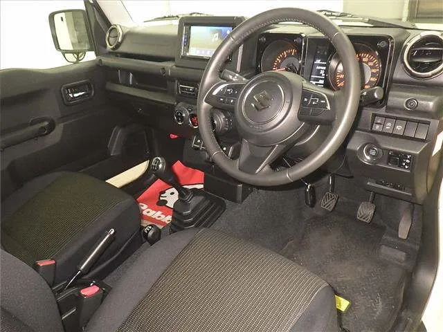 SUZUKI JIMNY SIERRA 2023