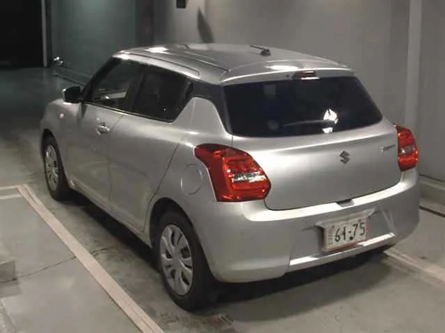 SUZUKI SWIFT 2023
