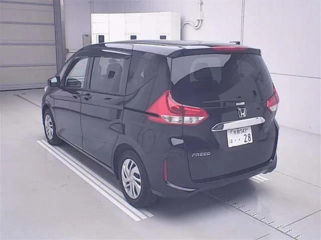 HONDA FREED 2022
