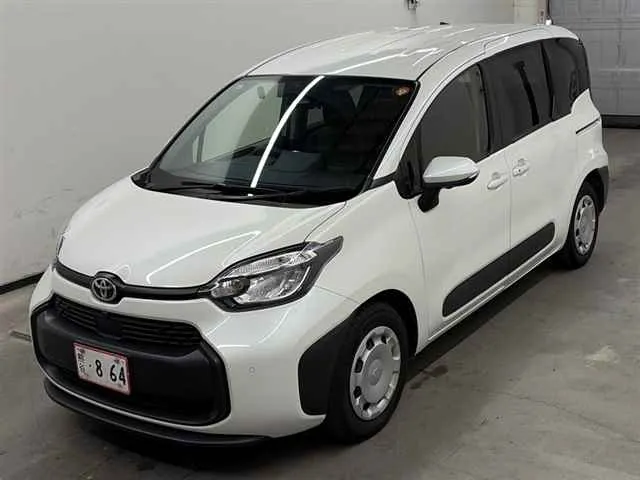 TOYOTA SIENTA 2023