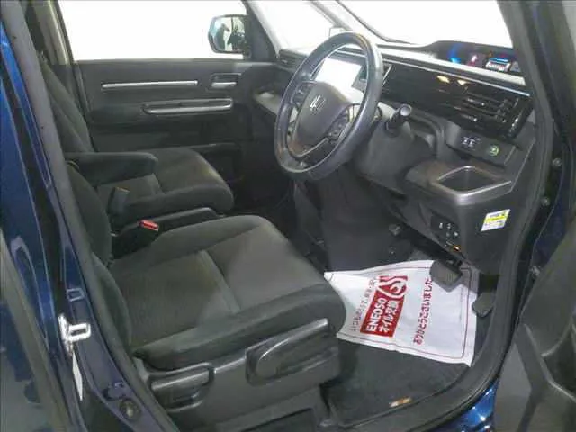 HONDA STEP WAGON 2021