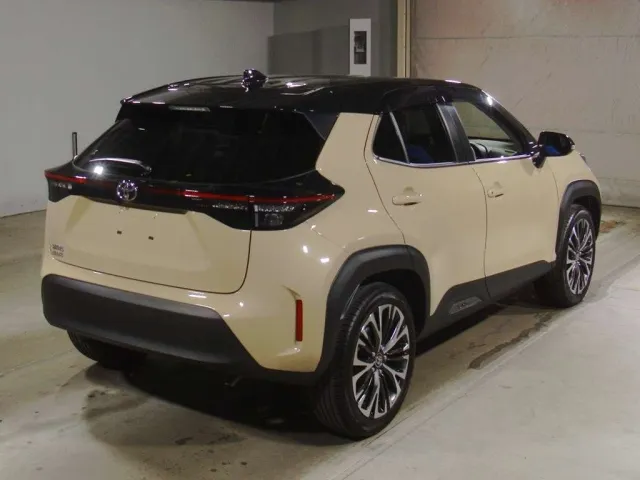 TOYOTA YARIS CROSS 2022