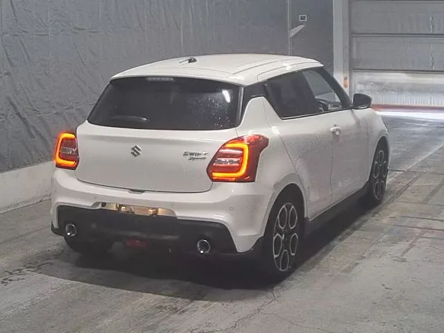 SUZUKI SWIFT 2023