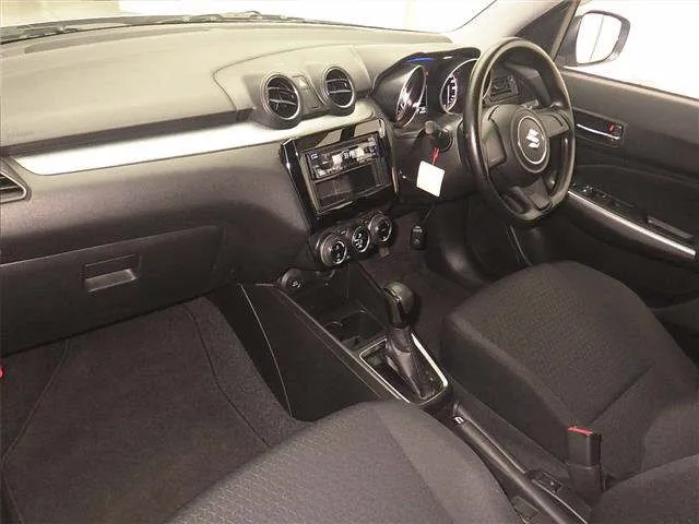 SUZUKI SWIFT 2021