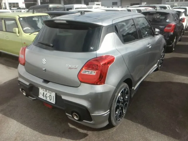 SUZUKI SWIFT 2023