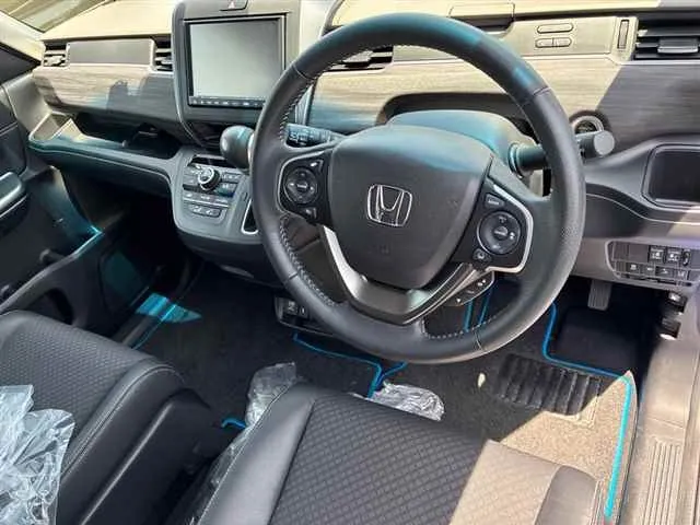 HONDA FREED 2023