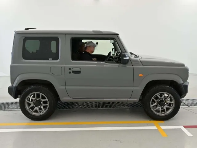 SUZUKI JIMNY 2022
