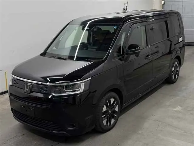 HONDA STEP WAGON 2023
